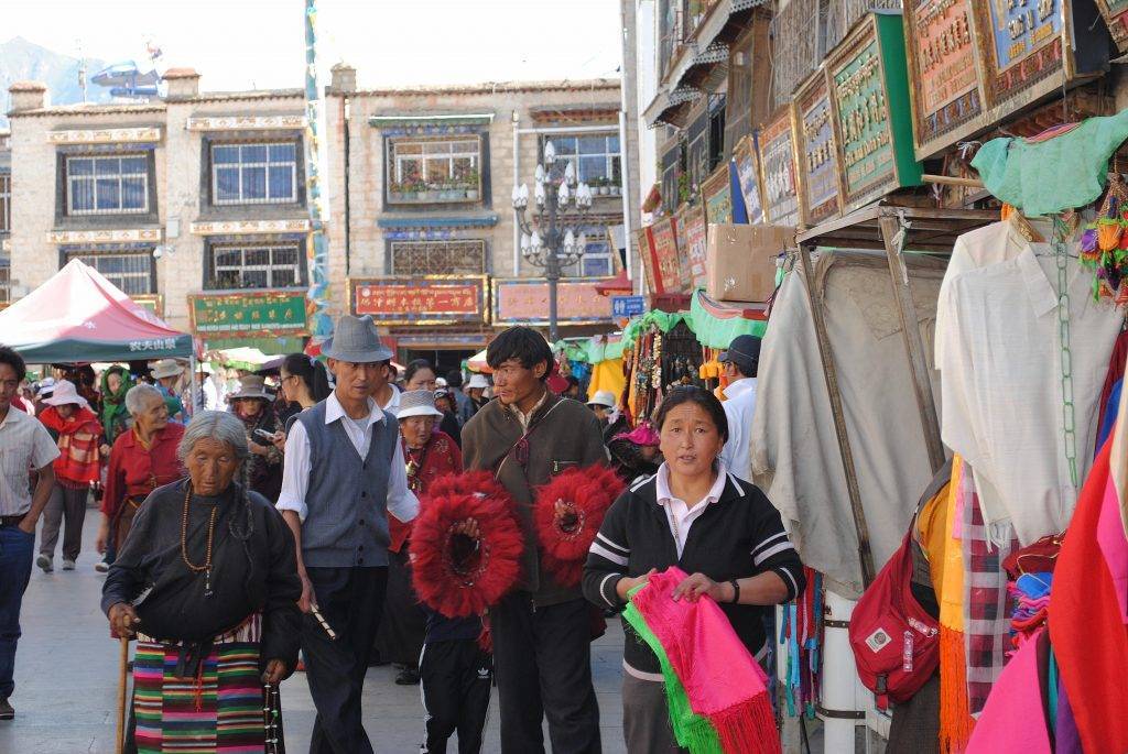 Tibet
Marché
Habitants